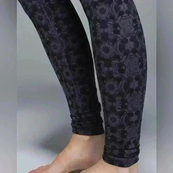Lululemon Wunder Under Pant *Full-On Luon
Mini Prisma Nightfall Black Grape sz4 - Picture 8 of 16